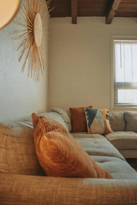 הוילה אלבוקרקי Casa Charleston-3Br-2Bath-Hot Tub-Pet Friendly-No Pet Fees! מראה חיצוני תמונה