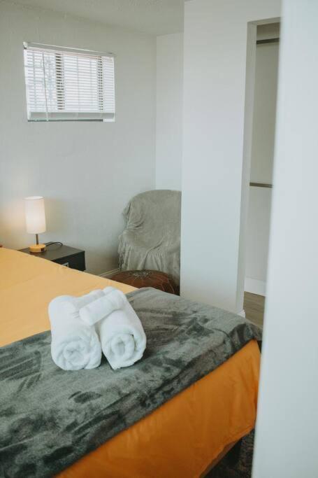 הוילה אלבוקרקי Casa Charleston-3Br-2Bath-Hot Tub-Pet Friendly-No Pet Fees! מראה חיצוני תמונה